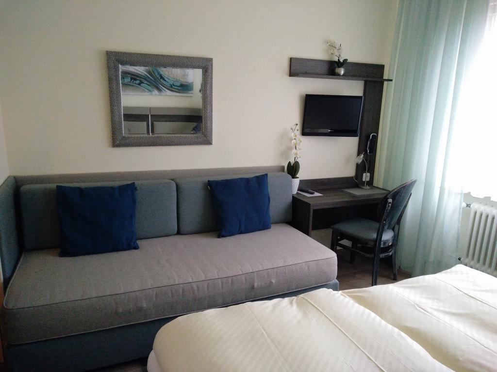 Hotel Alfa Neu-Isenburg Habitación foto