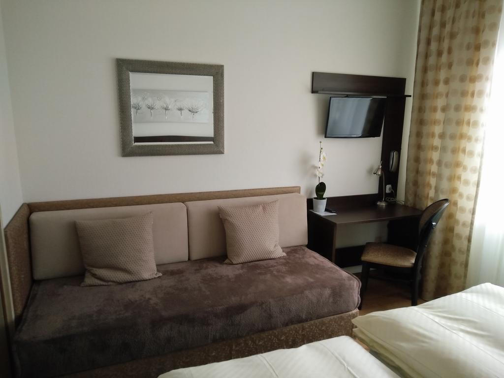 Hotel Alfa Neu-Isenburg Habitación foto