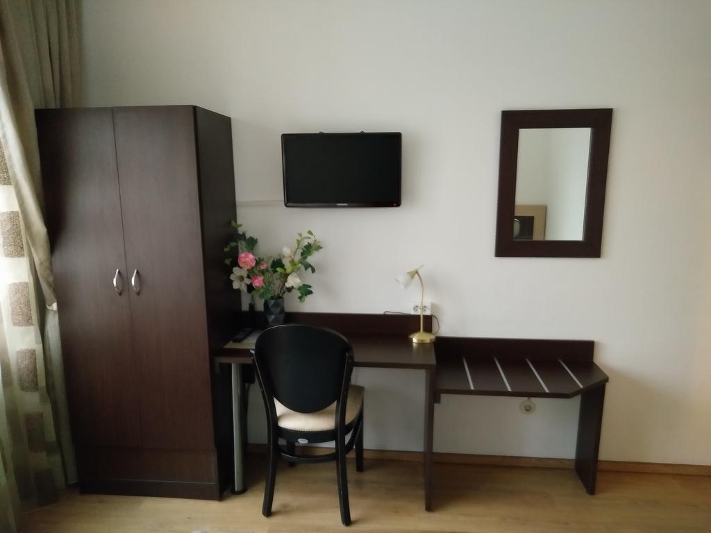 Hotel Alfa Neu-Isenburg Habitación foto